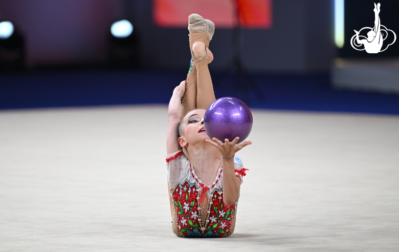 Diana Sobyanina during the ball exercise