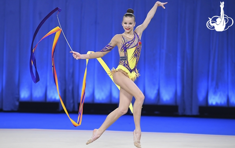 Daria Verenich during an exercise with a ribbon