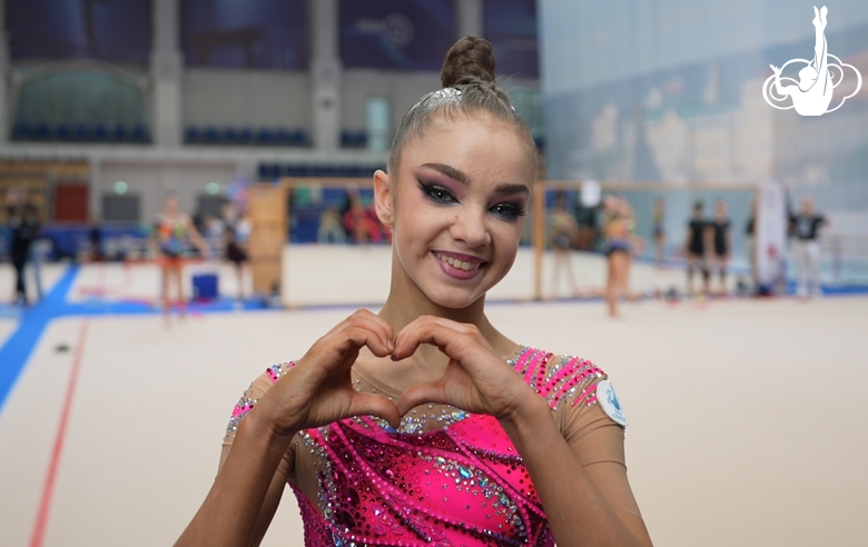 Ксения Савинова поделилась эмоциями от первого этапа «Кубка сильнейших» и поблагодарила болельщиков