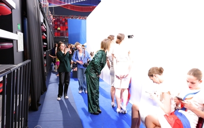 Олимпийская чемпионка Алина Кабаева и селфи на «Гран-При» Кубке Чемпионок