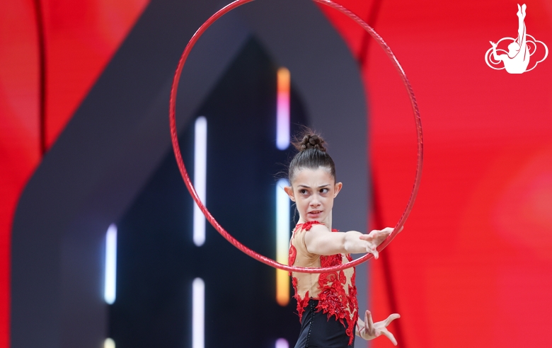 Ivanina Ivanska during the hoop exercise