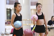 Gymnasts from China during the workout