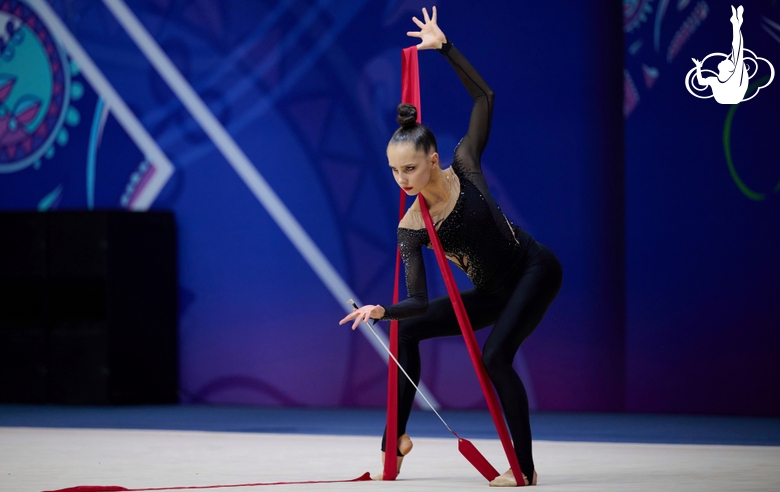Mariia Borisova during an exercise with ribbon