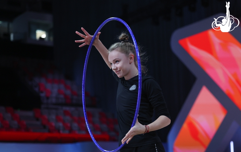 Alisa Medvedeva during floor testing