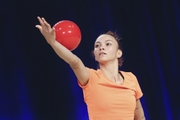 Gretel Mendoza during an exercise with a ball at floor testing