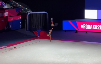 В кросс-баттлах Кубка Европы чемпионка первенства России Ксения Савинова и серебряный призер Яна Заикина покорили зрителей