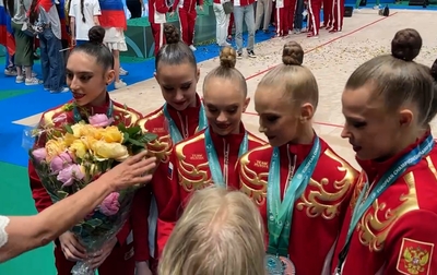 Погружаемся в атмосферу праздника после награждения в командном зачете на чемпионате Европы!