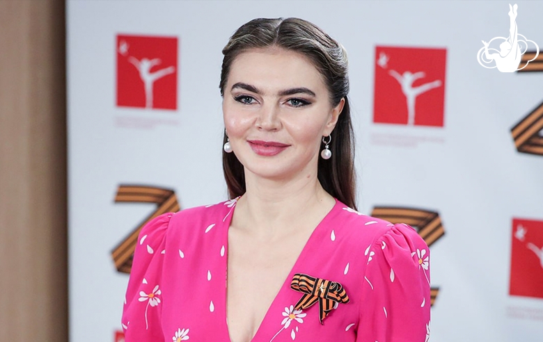 Good wishes on May 9 from Olympic champion Alina Kabaeva