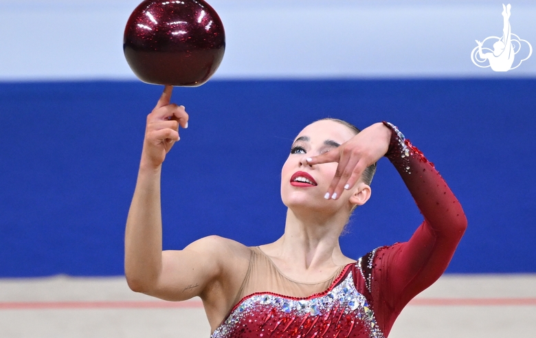 Vladislava Sharonova during the ball exercise