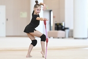 Ksenia Savinova during an exercise with clubs