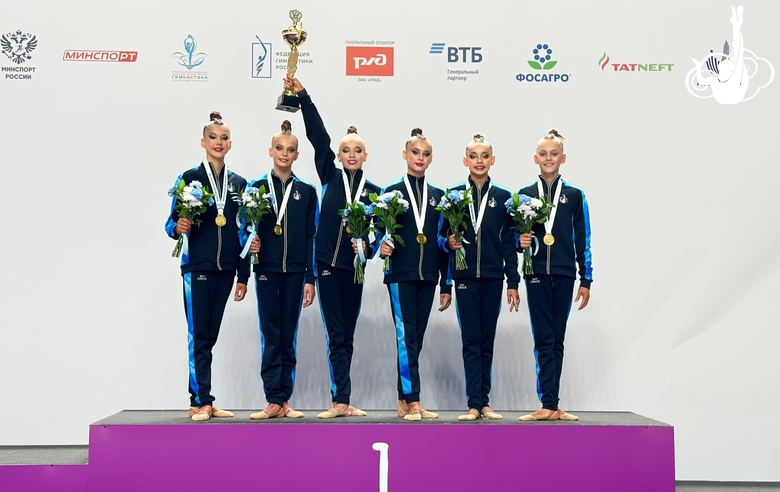Команда групповых упражнений Академии — чемпионки первенства России в многоборье