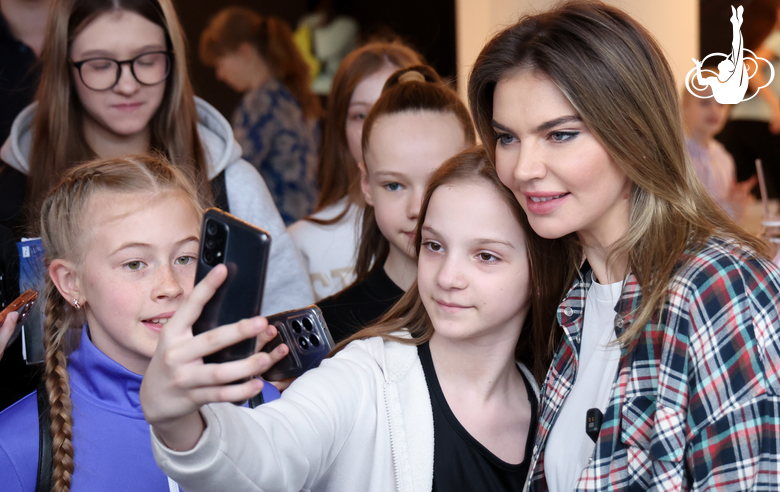 3 мая 2025 года. Олимпийская чемпионка Алина Кабаева — на 1-м этапе «Кубка сильнейших»