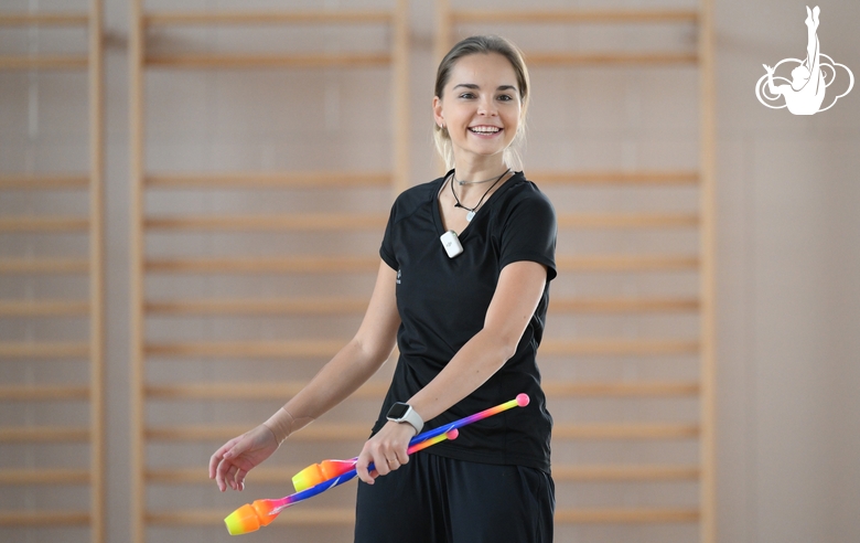 Arina Averina during a class at the Academy