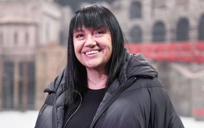 We congratulate Alla Dukhova on receiving the Honorary Mentor badge of merit from the Russian Ministry of Culture!