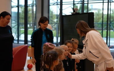 Alina Kabaeva dropped in on a training session with Academy preschoolers from early development groups