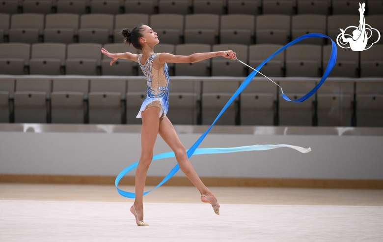 Valeria Medvedeva during an exercise with a ribbon at a control training session