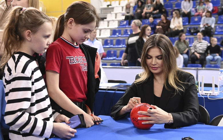 March 18, 2024.  Olympic champion Alina Kabaeva at the interregional Far Eastern Federal District and Siberian Federal District tournament according to the rules of the International Sky Grace Rhythmic Gymnastics Clubs Association in Novosibirsk