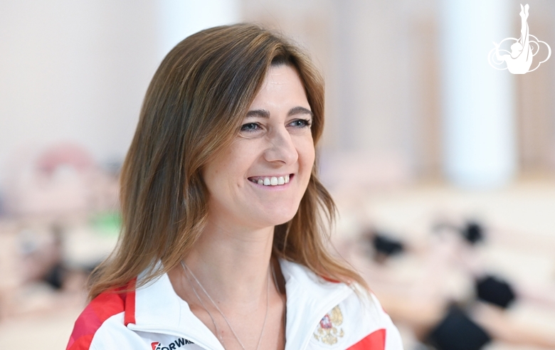 "We dreamed of coming here!" Coach Anna Revkovskaya and her students talk about training at the Academy