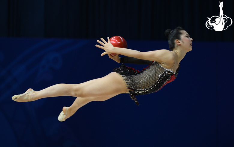 Rin Keys during an exercise with ball