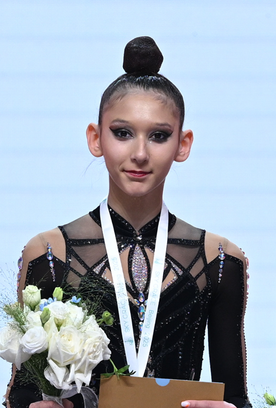 Николь Римарачин Диас завоевала золотую медаль в упражнении с мячом на турнире «Кубок "Небесная грация"» и Beijing Top Open — 2025