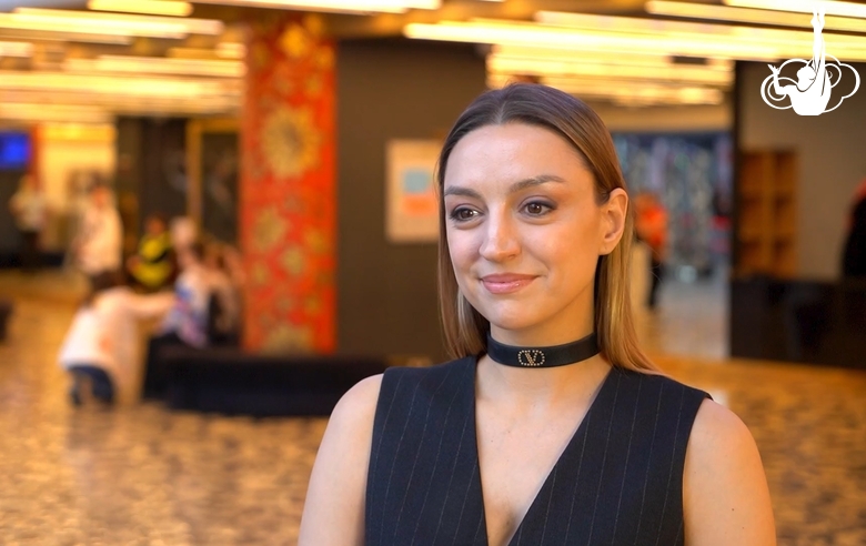 «Для меня каждая постановка — это целая жизнь». Евгения Канаева — о создании упражнений для гимнасток