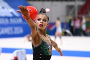 Karolina Tarasova warming up before the performance