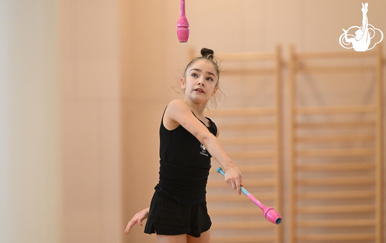 Ksenia Savinova during an exercise with clubs during preparation training for the BRICS Games