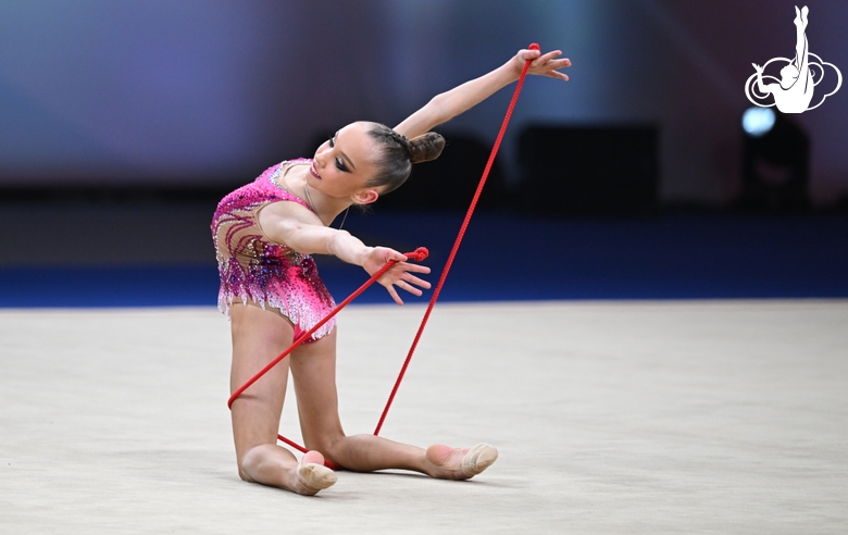 Veronika Malinina during the rope exercise