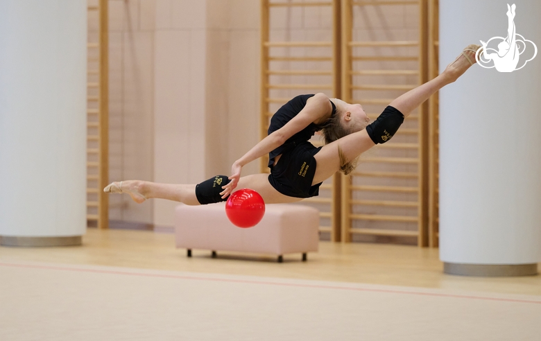 Елизавета Гераськина во время тренировки перед турниром Evgeniya Cup