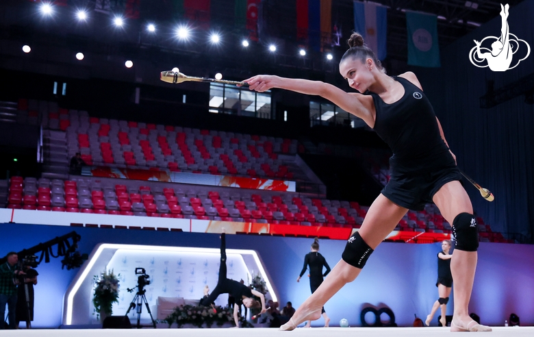 Milena Shchenyatskaya during floor testing