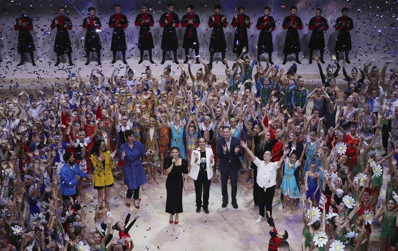 Olympic champion Alina Kabaeva (center) at the closing ceremony of the Alina-2023 Festival