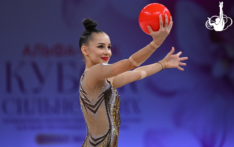 Mariia Borisova during an exercise with a ball