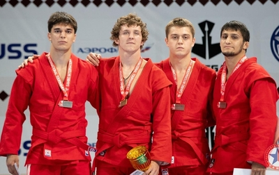 The Russian youth sambo team successfully competed at the international tournament in Luzhniki
