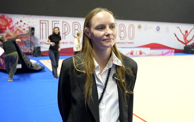 Главный судья Александра Пашута отметила ярких участниц первенства в Элисте