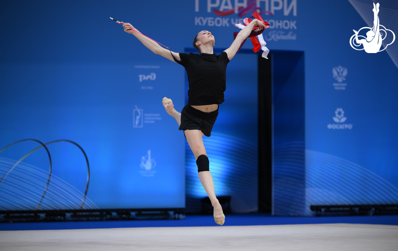 Alina Rechkina during podium training