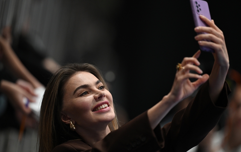 September 19, 2026. Olympic champion Alina Kabaeva with fans at the third stage of the Cup of the Strongest in St. Petersburg
