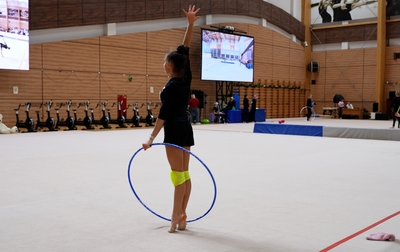 Добавляем слитности упражнению с обручем вместе с олимпийской чемпионкой!