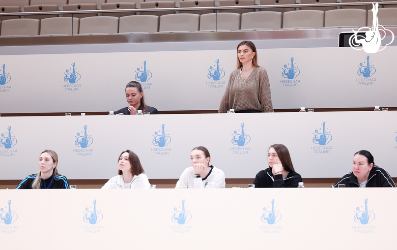 22 мая 2026 года. Олимпийская чемпионка Алина Кабаева во время тренировки в Академии
