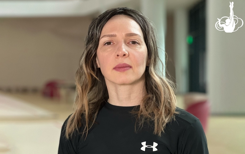 «Задача — отработать новую программу». Тренер Академии Олеся Ковалева — о подготовке Каролины Тарасовой из ДНР