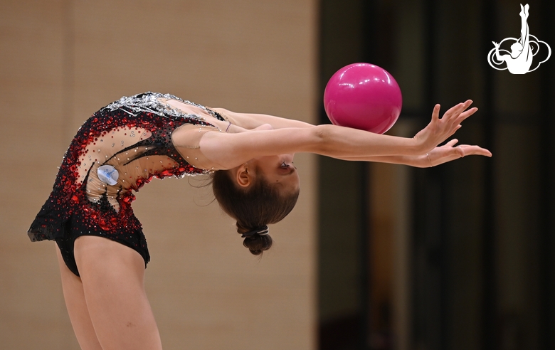 Anna Vakulenko during an exercise with a ball at a control training session