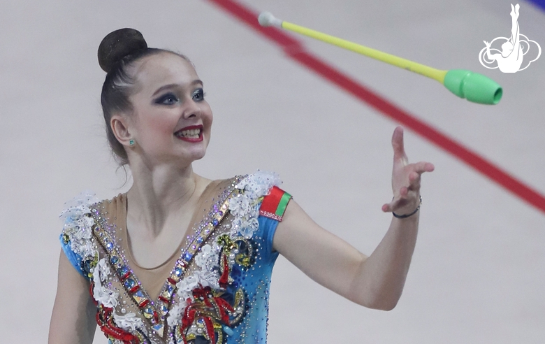 Anna Kamenshchikova (Belarus) during an exercise with clubs