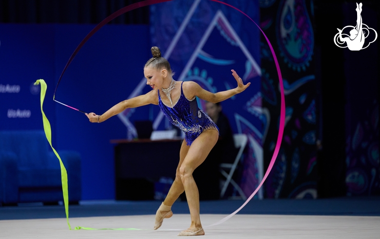 Eva Kononova during an exercise with ribbon