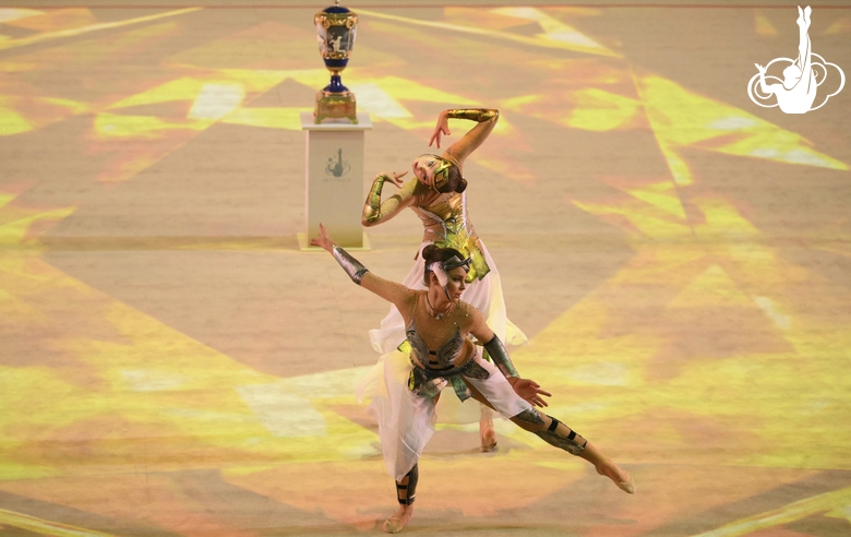 Averin sisters during the opening ceremony of the Sky Grace Cup