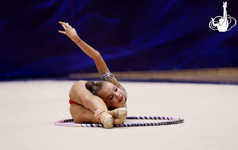 Elvira Belyaeva  during an exercise with a hoop