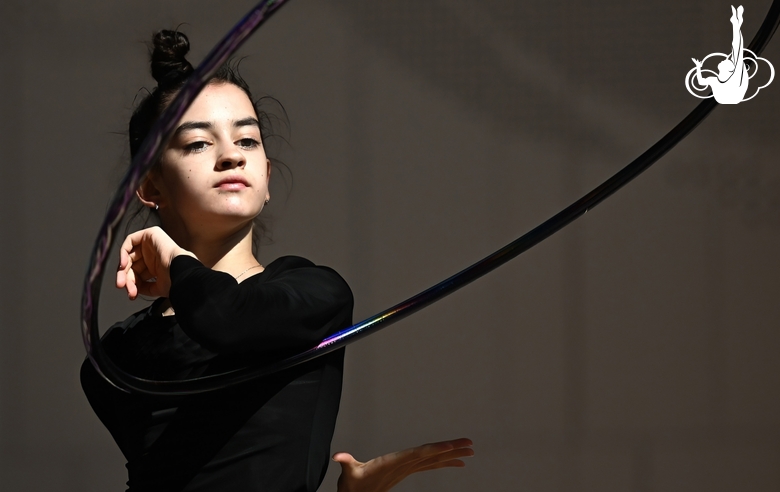 Anna Vakulenko during an exercise with a hoop