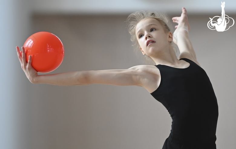 Kristina Voitenko during an exercise with a ball at training