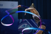Liliana Lewinska during an exercise with a ribbon