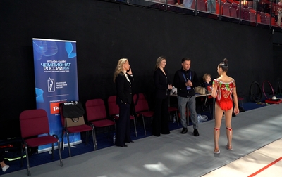 Alina Kabaeva and Alexey Nemov support Mariia Borisova at the Russian Championship