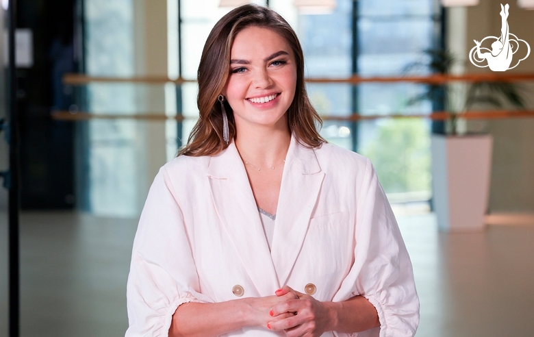 «Мы создаем соревнования, на которые хотят приехать!» Алина Кабаева — о турнире «Небесная грация»