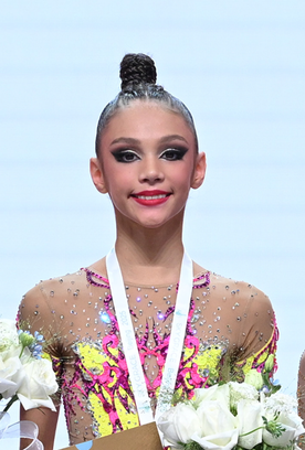 Элина Хабирова стала чемпионкой упражнения с лентой среди преюниорок на международном турнире «Кубок "Небесная грация"» и Beijing Top Open — 2025